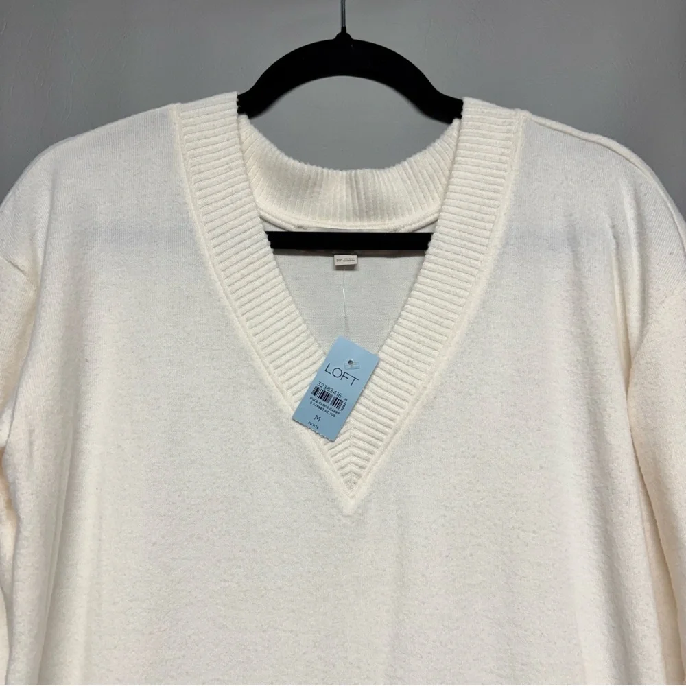 ✨LOFT V-Neck Pullover Sweater Cream Knitted Long Sleeve Size MP